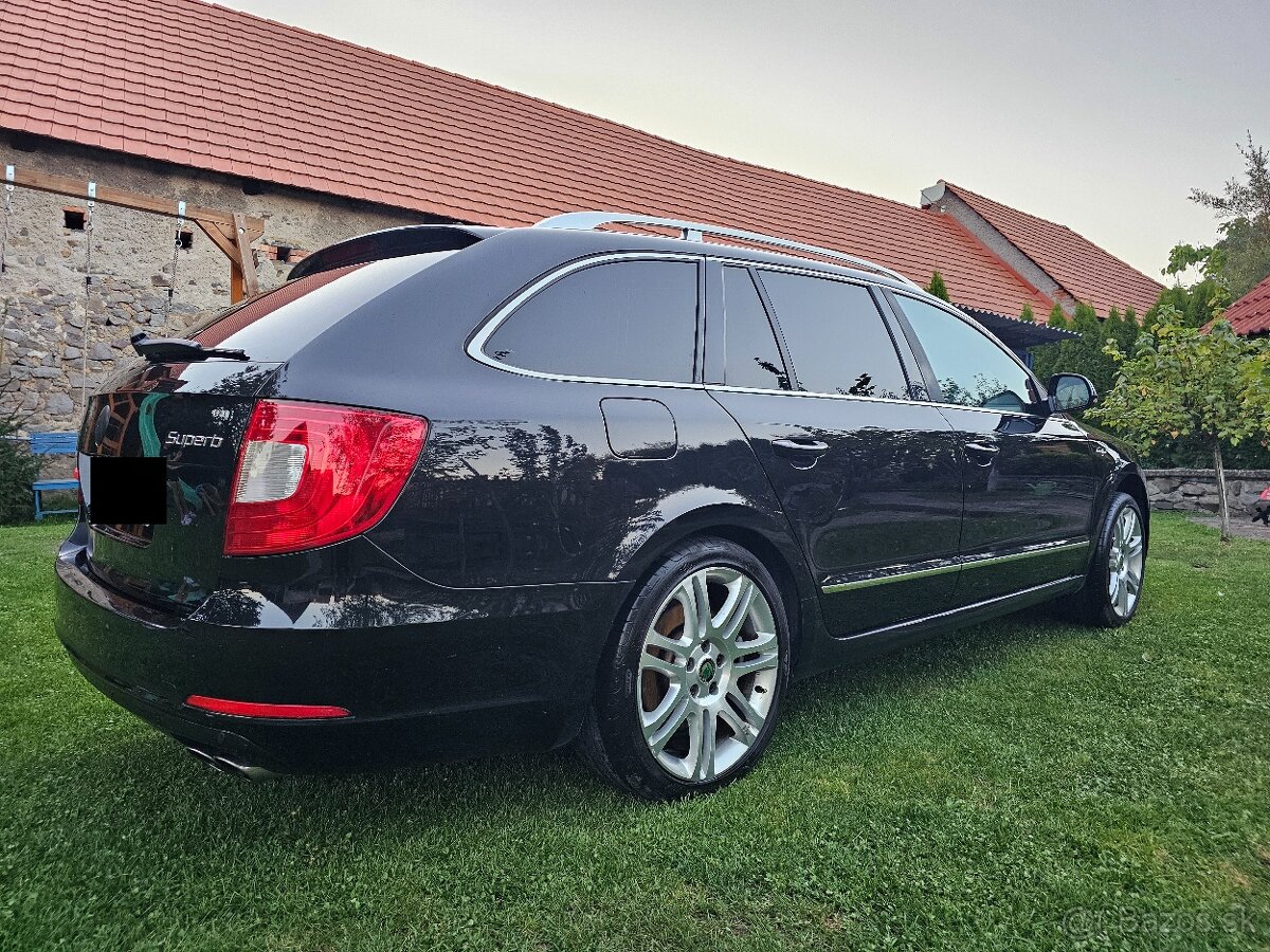 Škoda Superb 3.6 V6 - 6