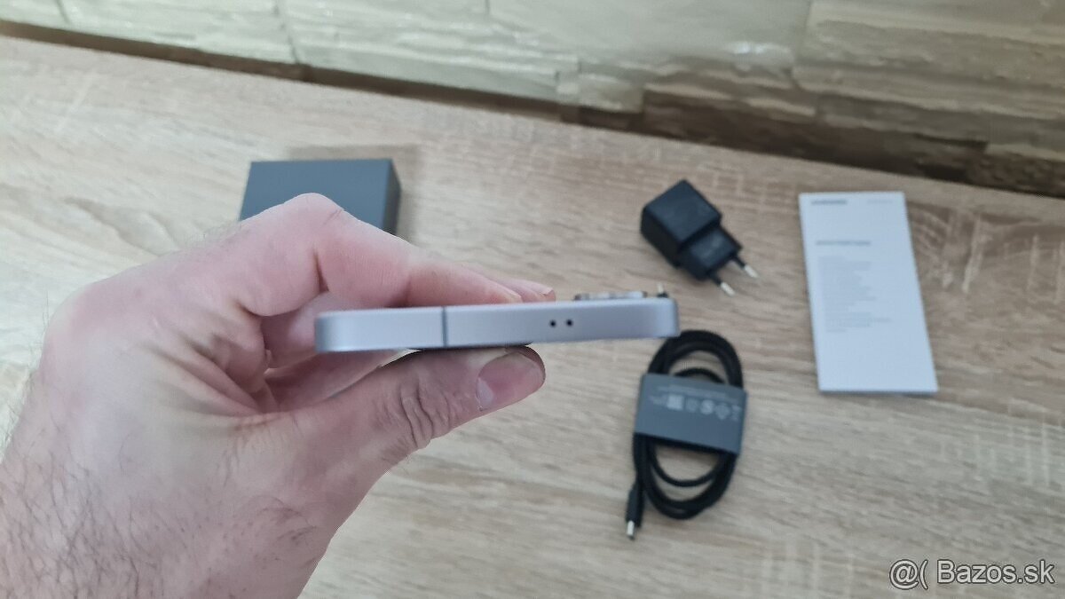 Samsung Galaxy S25 - 6