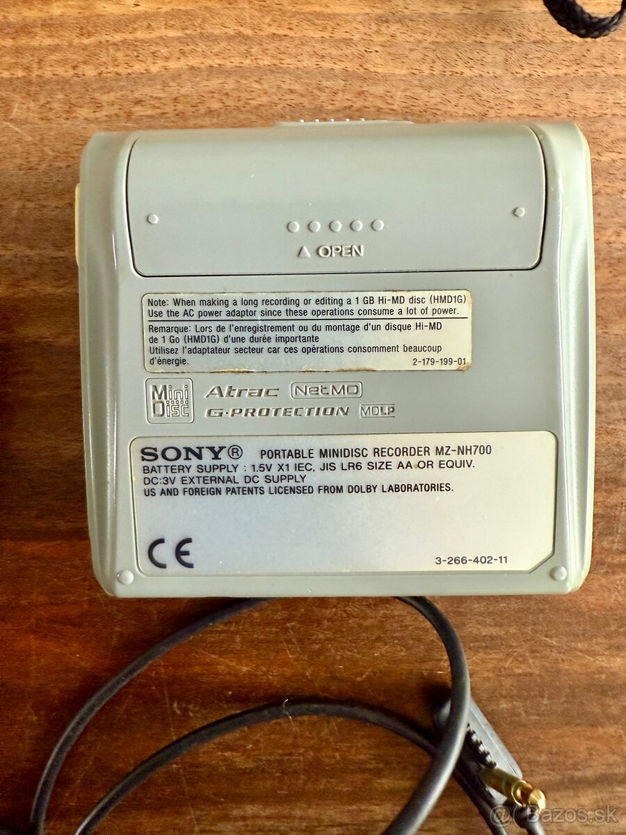 Sony Minidisc walkman HiMD - 6