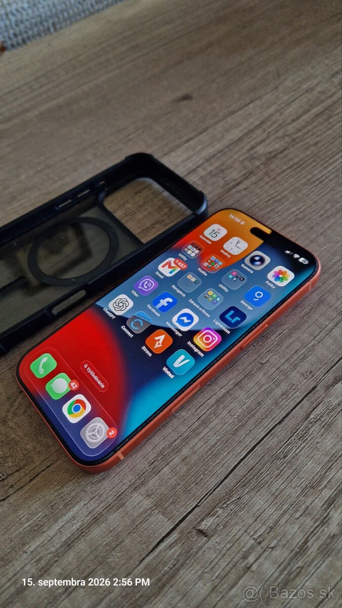 Predám Apple iPhone 17 Pro 256GB Cosmic Orange - 6