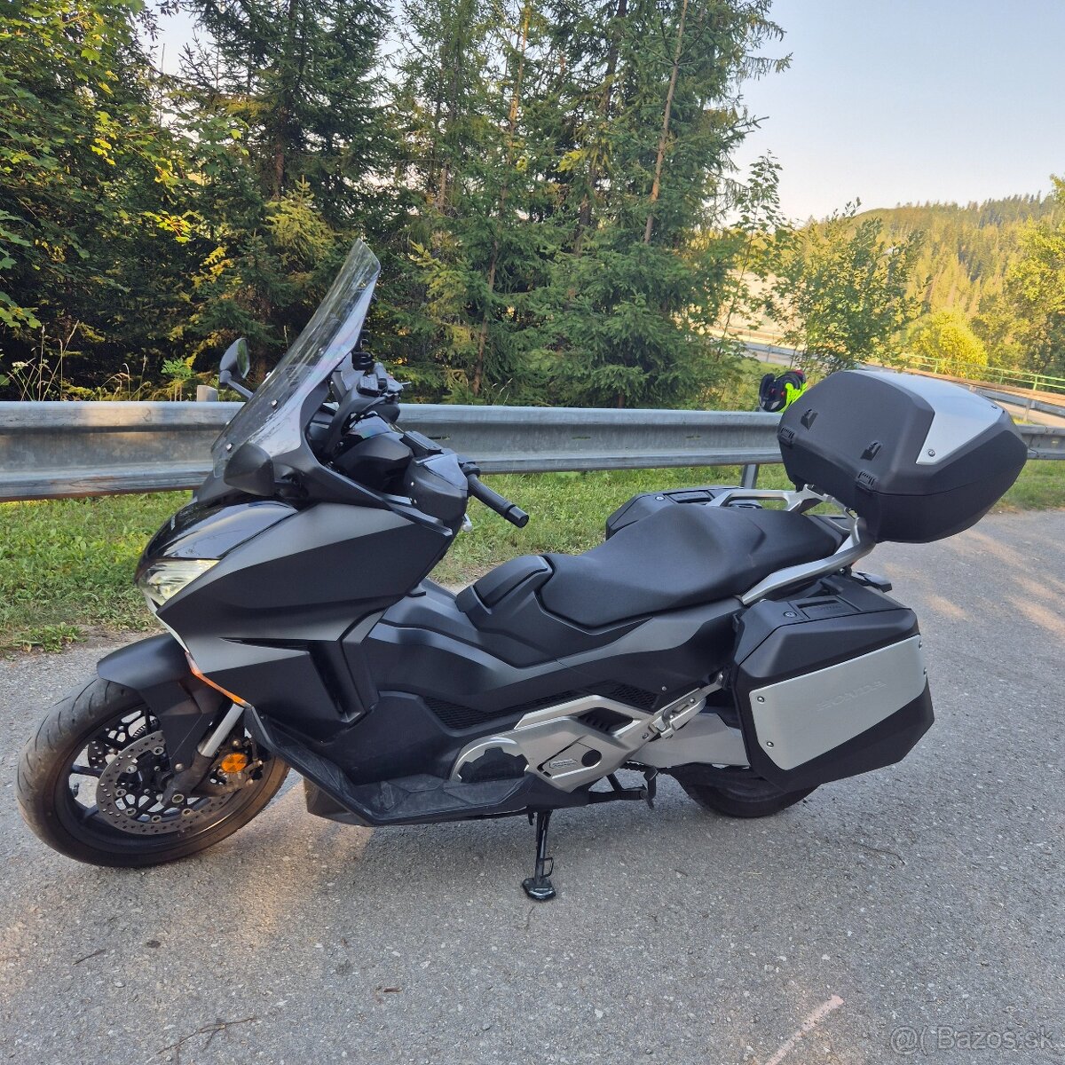 Honda forza 750 - 6