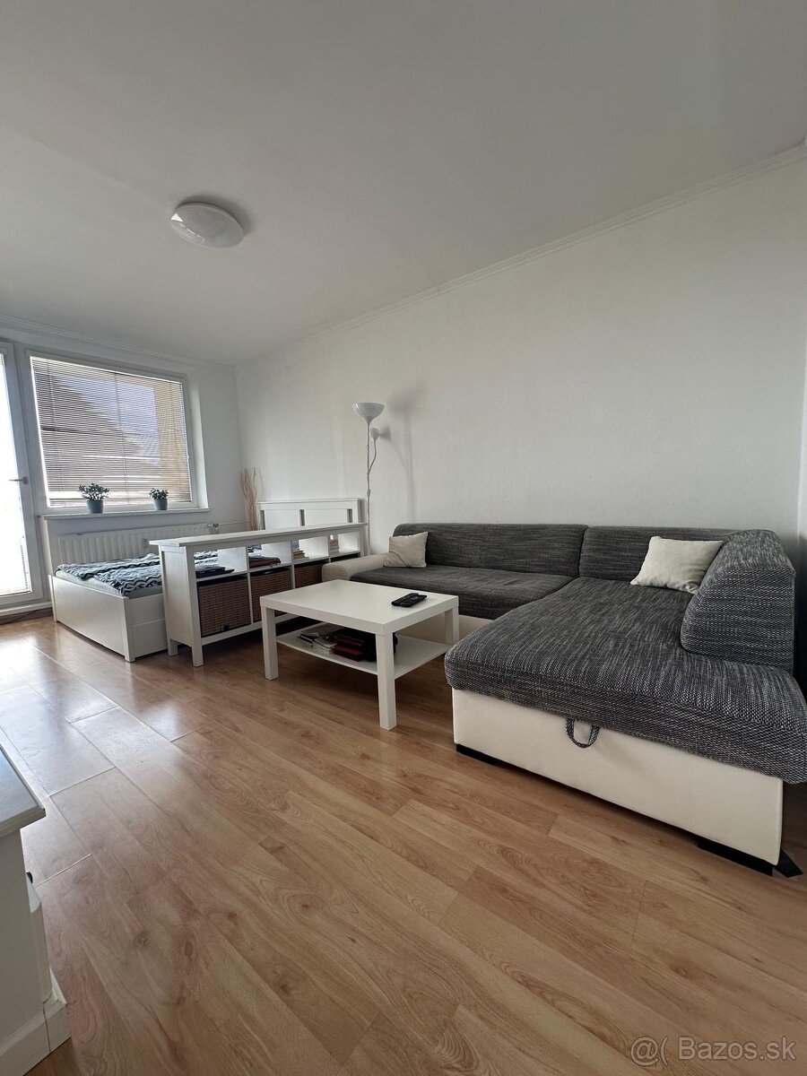 Dvojizbový byt v centre mesta Malacky, dočasne rezervované - 6