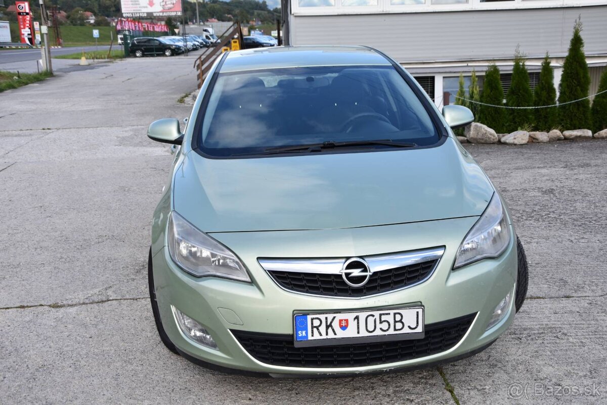 Opel Astra Classic III 1.7 CDTi 110k - 6