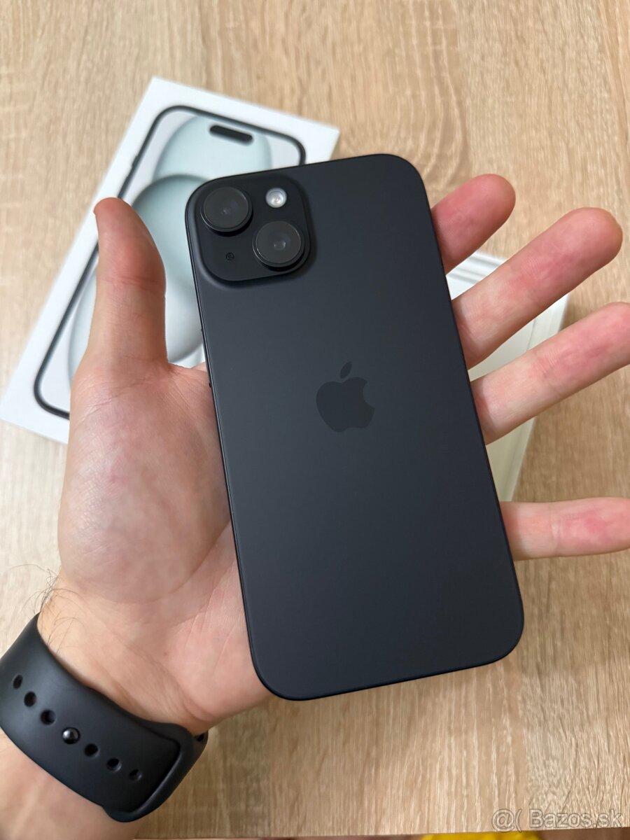 Apple iPhone 15 Black 128GB - 6