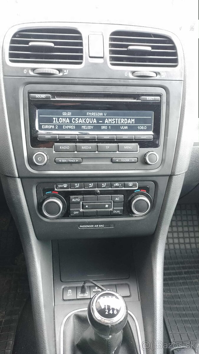 Volkswagen Golf 6 2.0TDI CR 4x4 Highline - 6