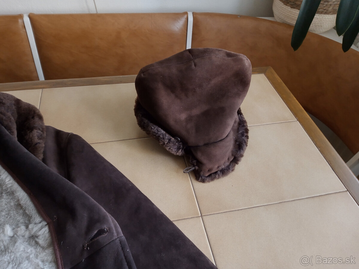 Pansky barani kozuch s capicou KARA Trutnov CZ. - 6