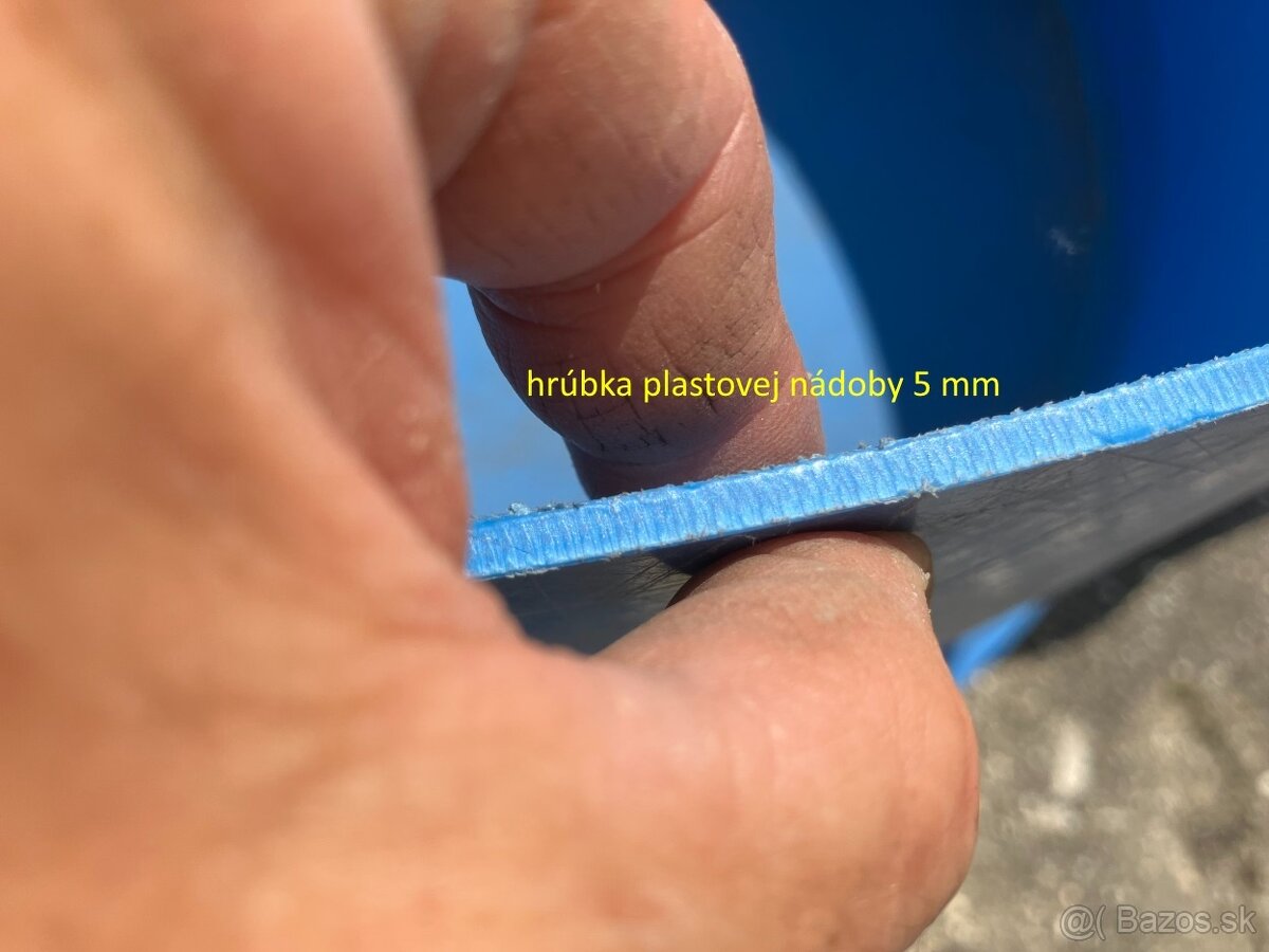 Plastová kaďa 416 L a smaltovaná vaňa na zrážkovú vodu - 6