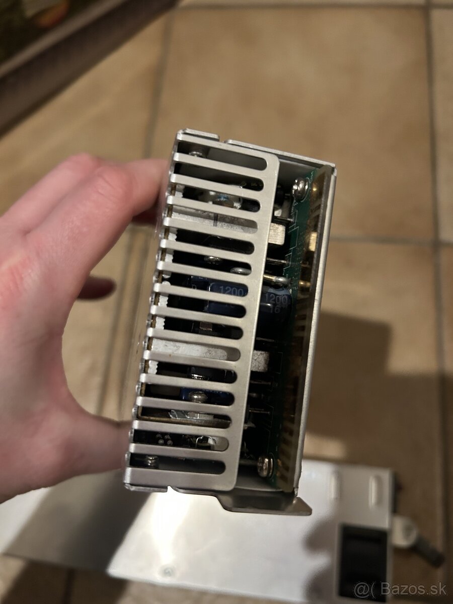 napajacie redundantne serverove zdroje zn. Ablecom - 6