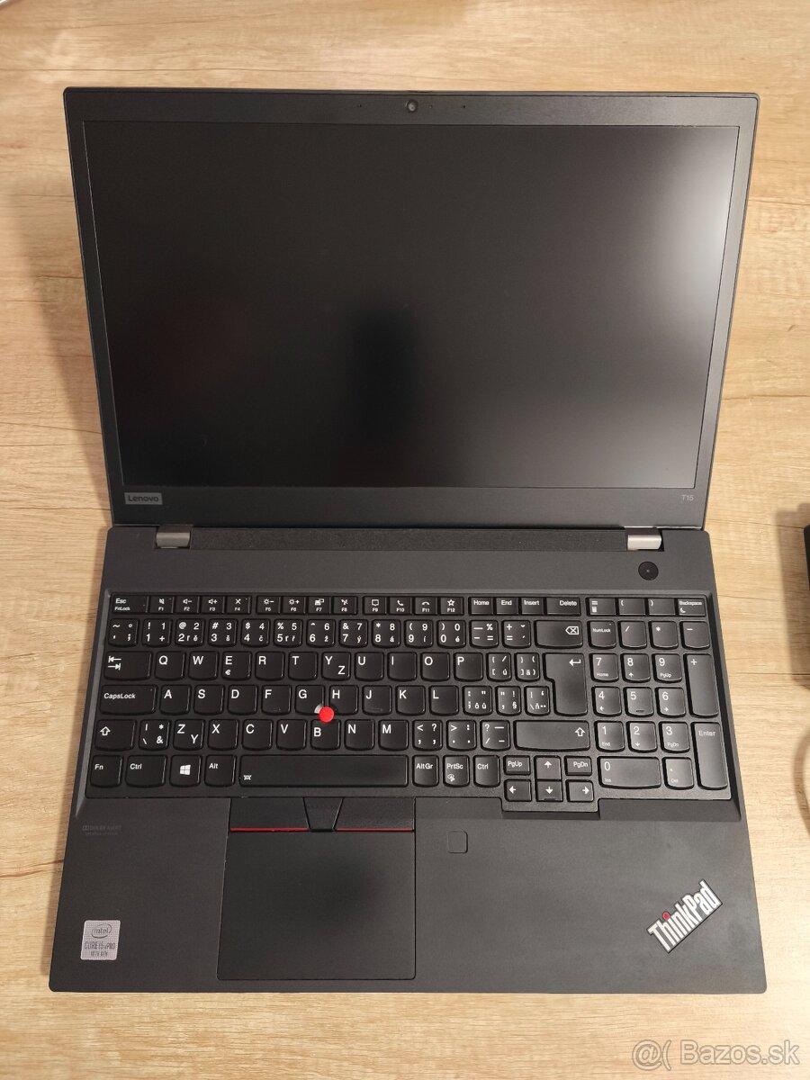 Lenovo Thinkpad T15 Gen 1 - 6