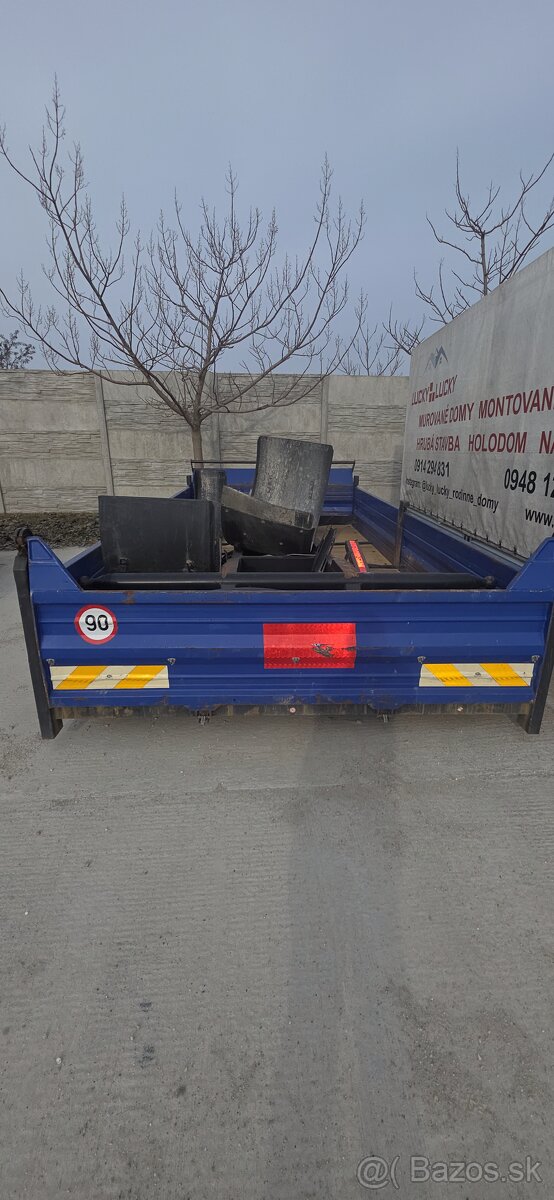 Predám Korbu- trojstrany sklapač - 6