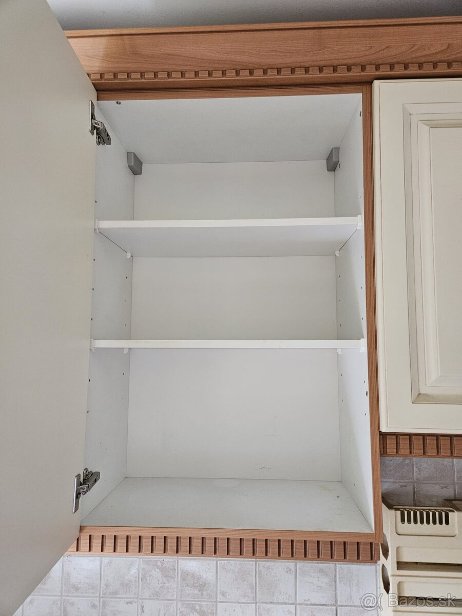 Moderní kuchyňská linka se spotřebiči - 6