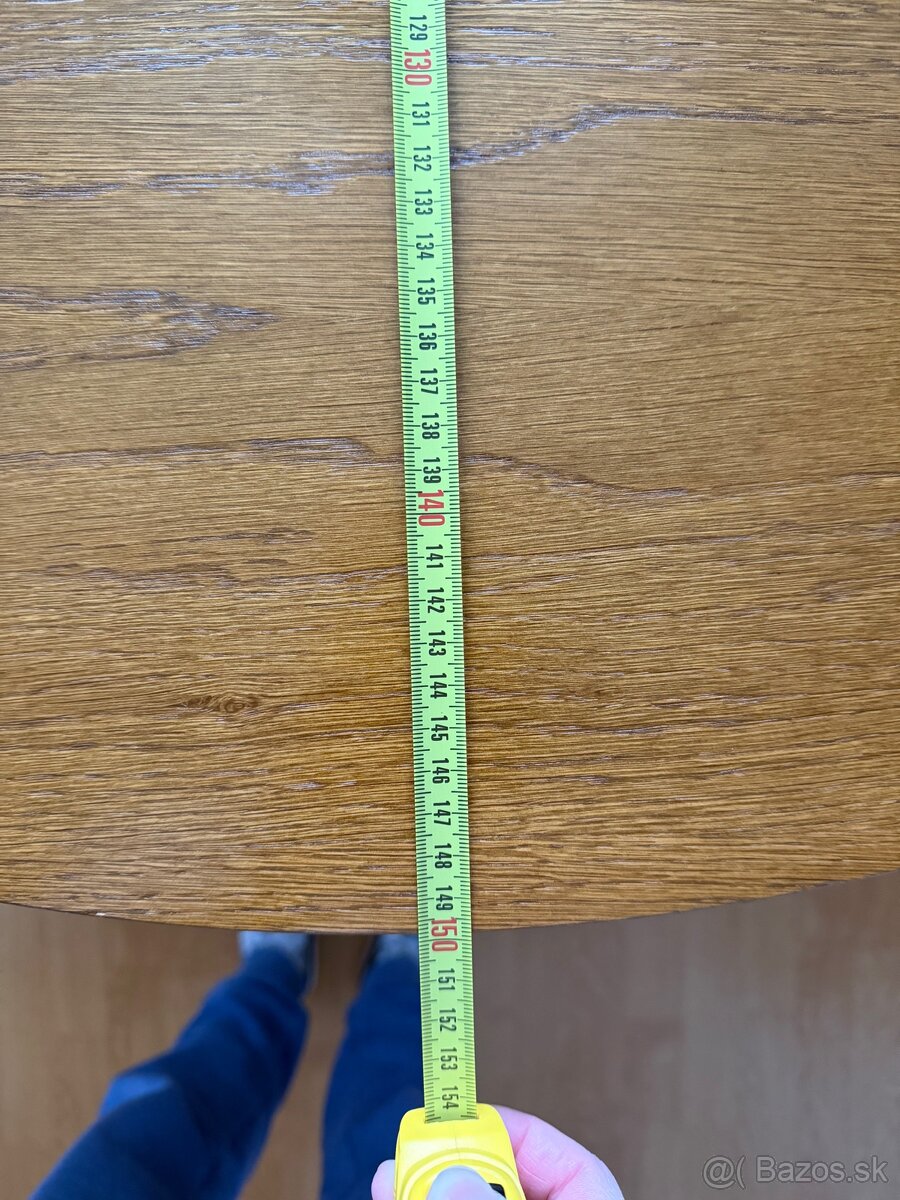 Jedálenský stôl - 6