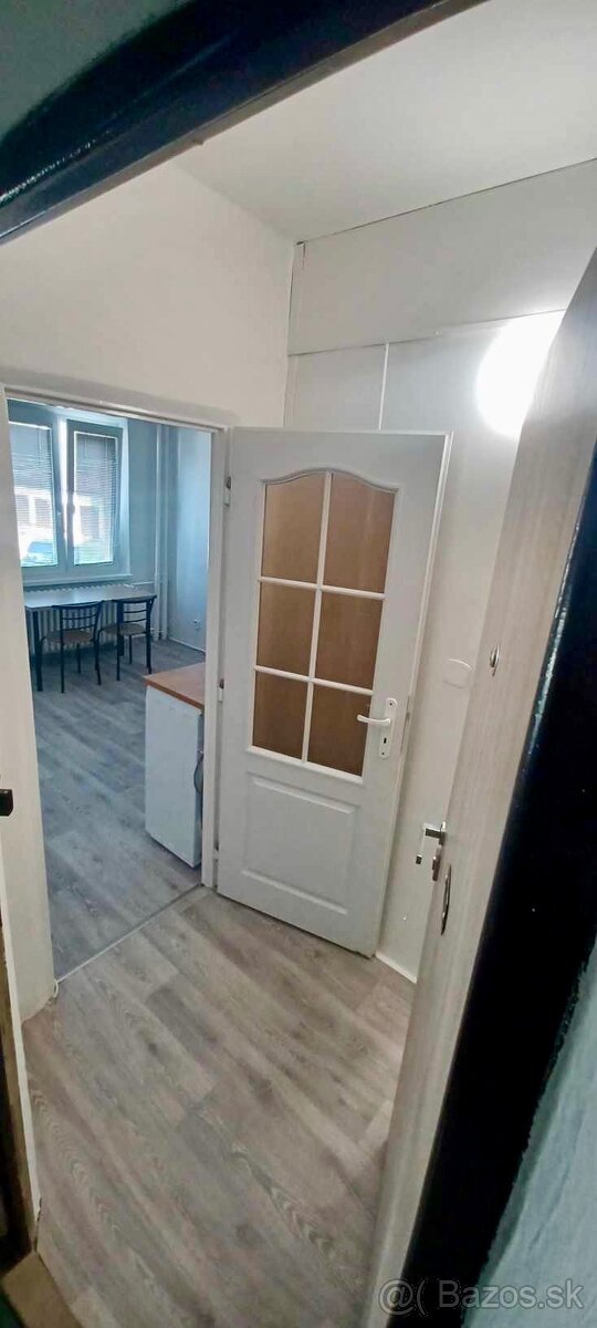 1 izbovy byt centrum - 6