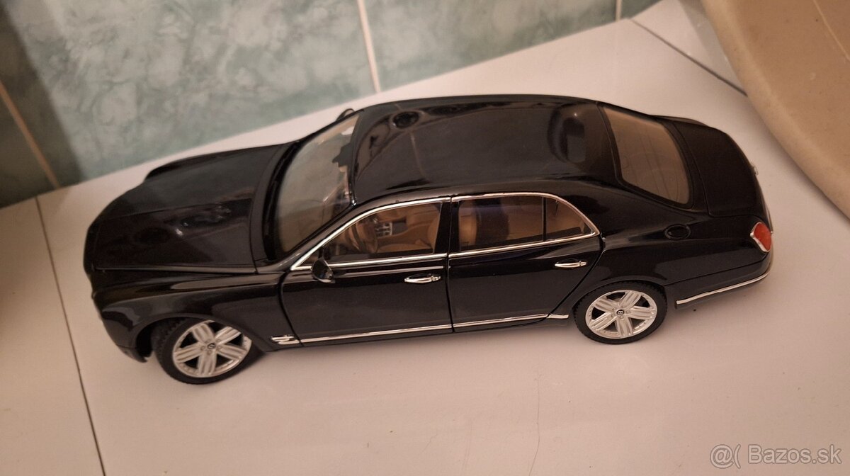 Model BENTLEY MULSANNE v mierke 1/18 - 6