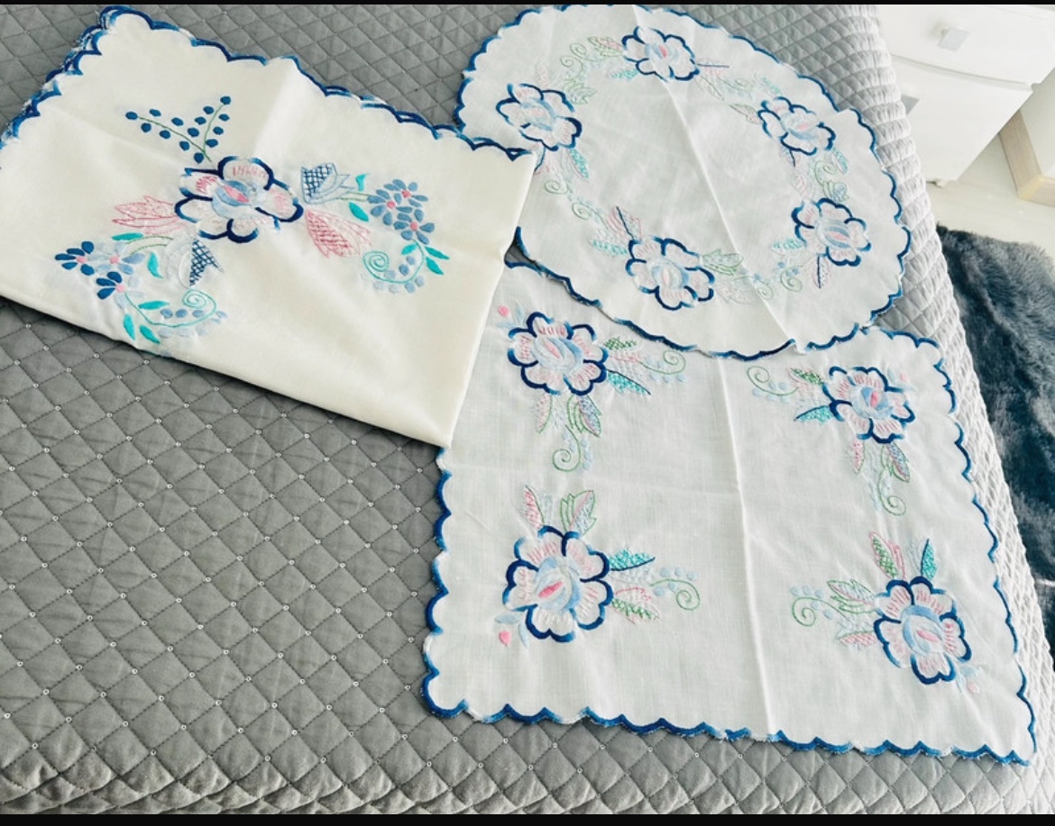 Ručne vyšívané obrusy - 6