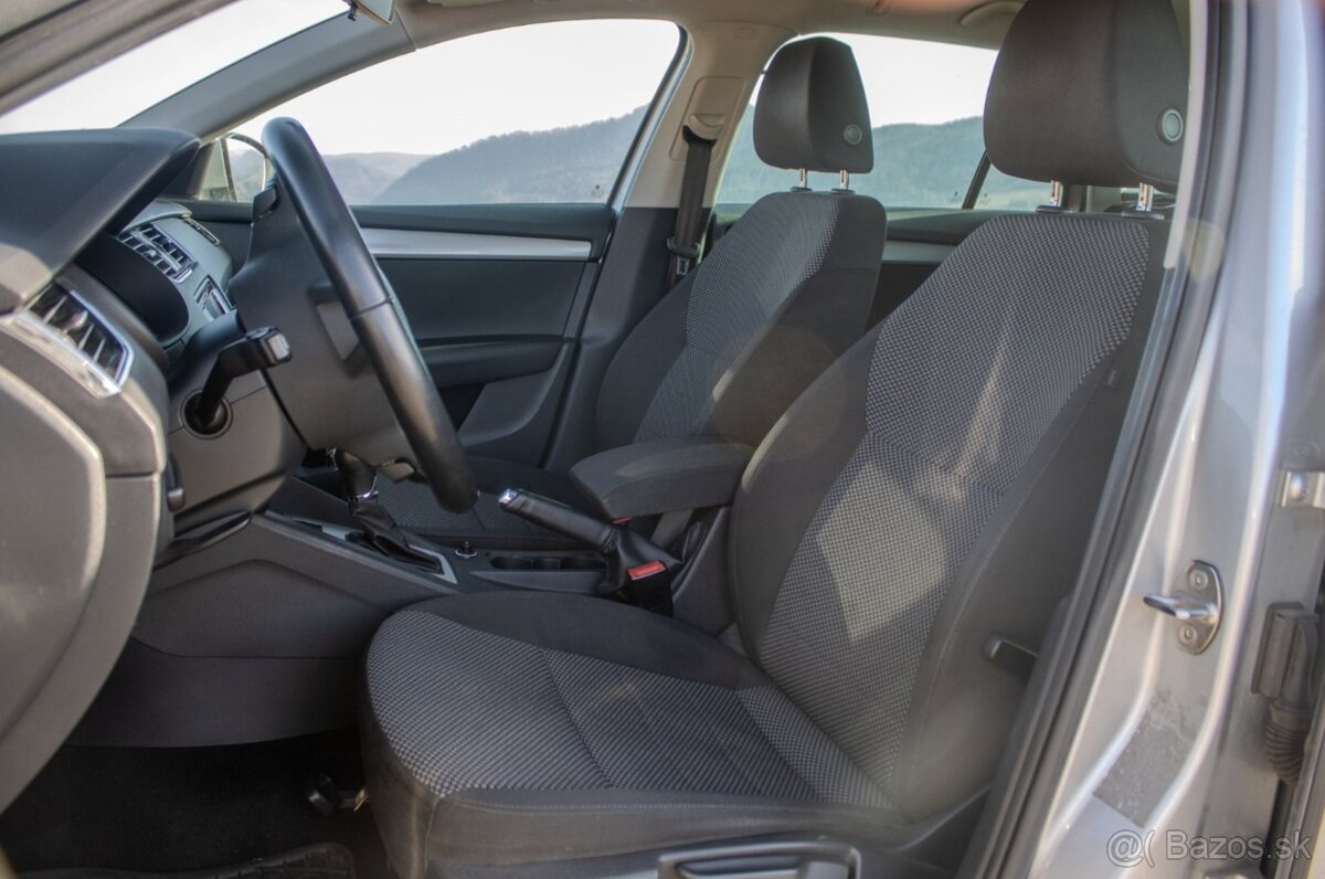 Škoda Octavia Combi 2.0 TDI Business DSG - 6