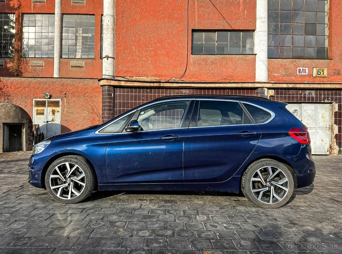 BMW Rad 2 Active Tourer 2 218d Luxury Line A/T - 6
