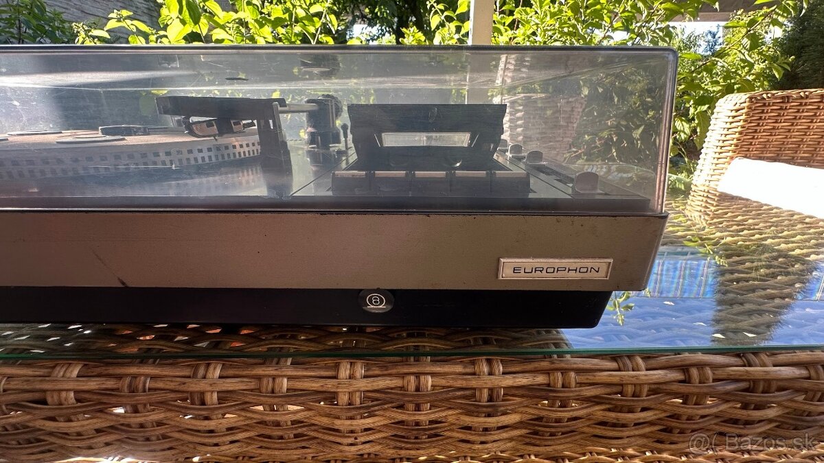 Retro gramofón zn. Europhon - 6