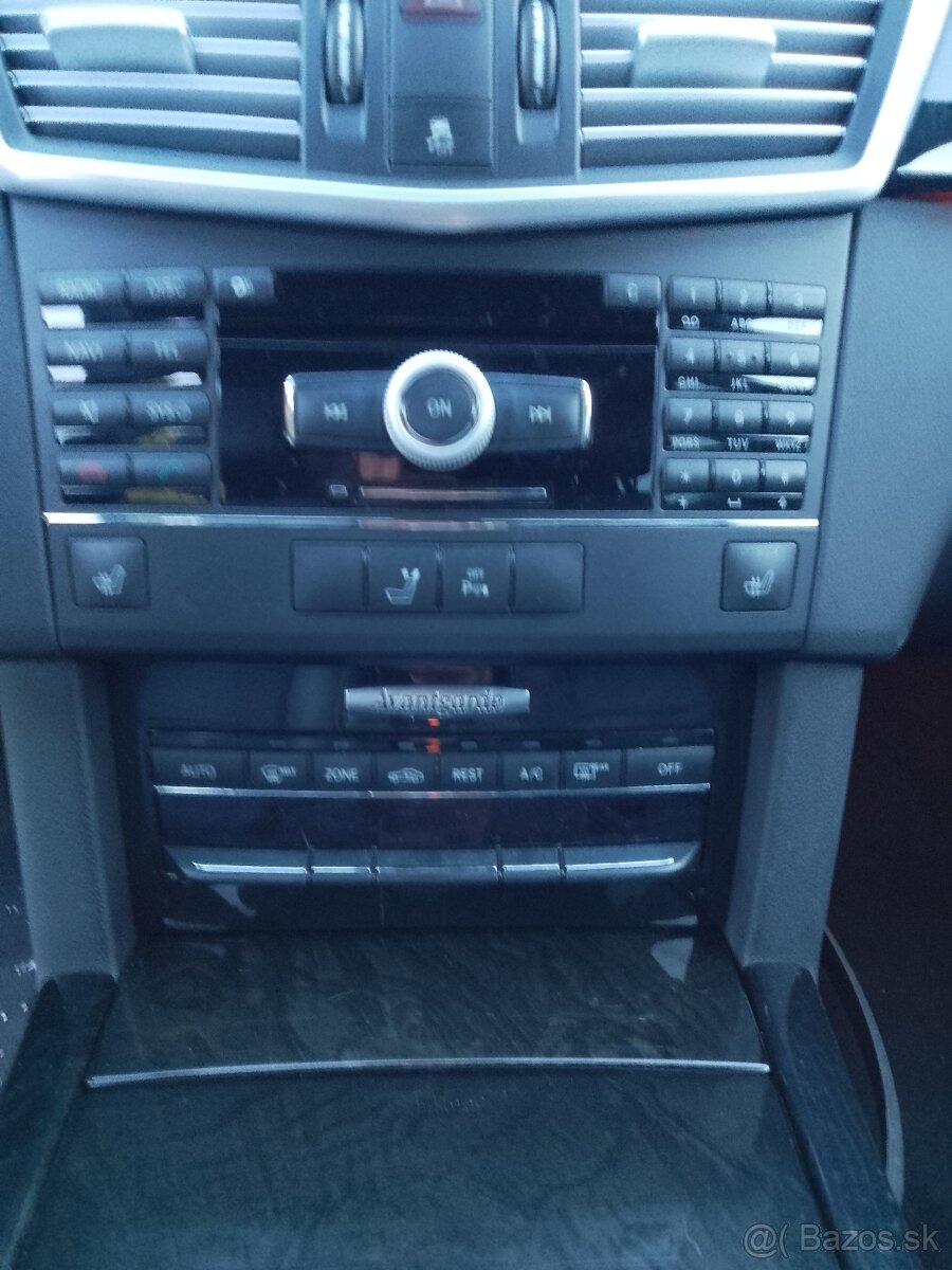 Mercedes Benz 350cgi - 6