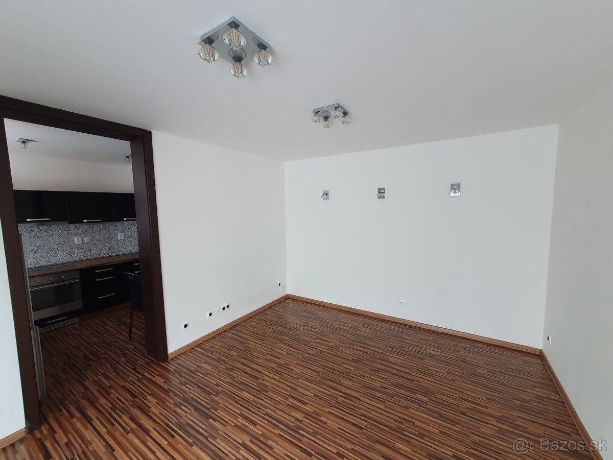 2ibyt Trenčín Hviezdoslavova ulica – Centrum - 6