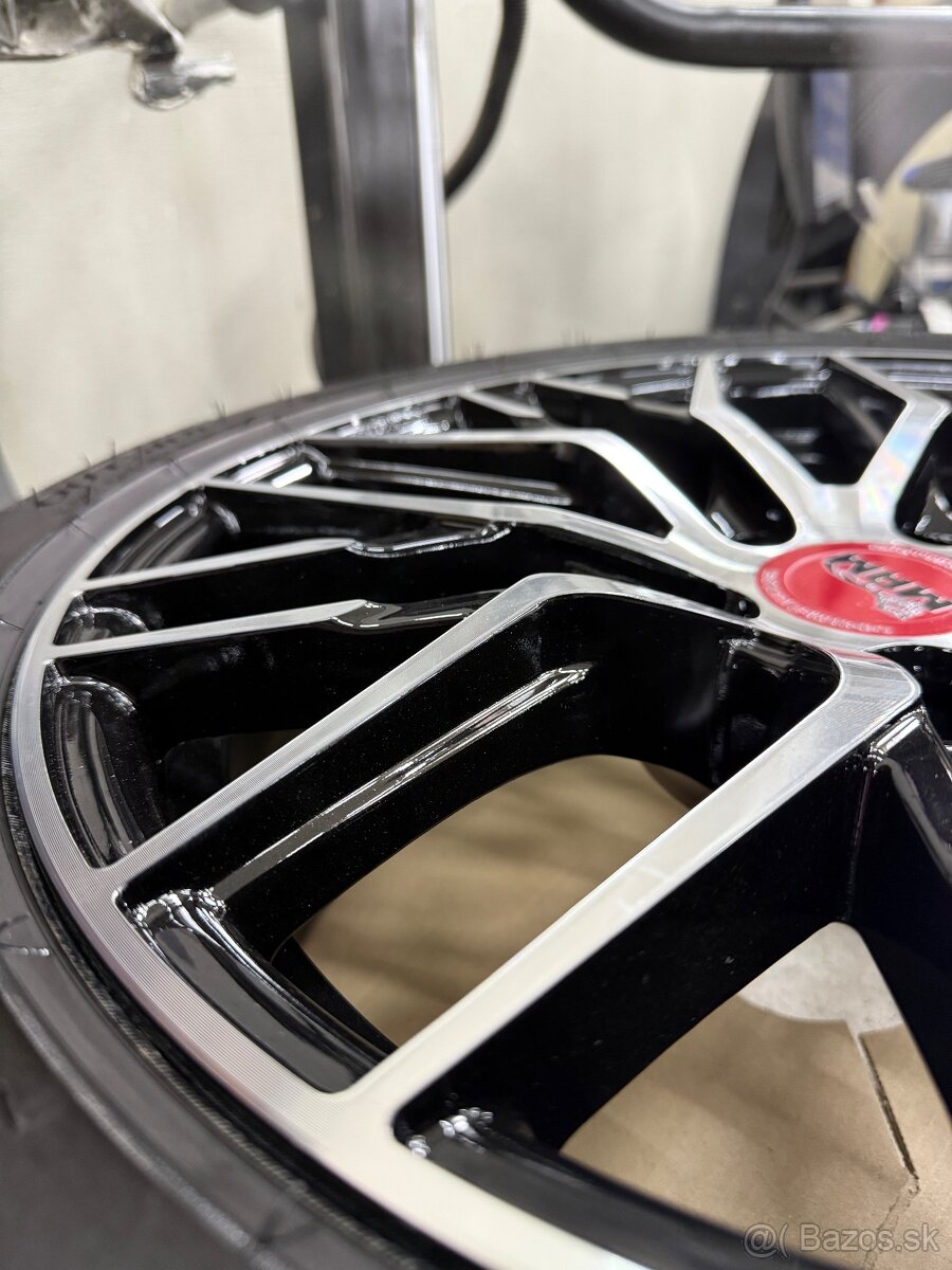 Predam cistonove elektrony s pneumatikami - 6