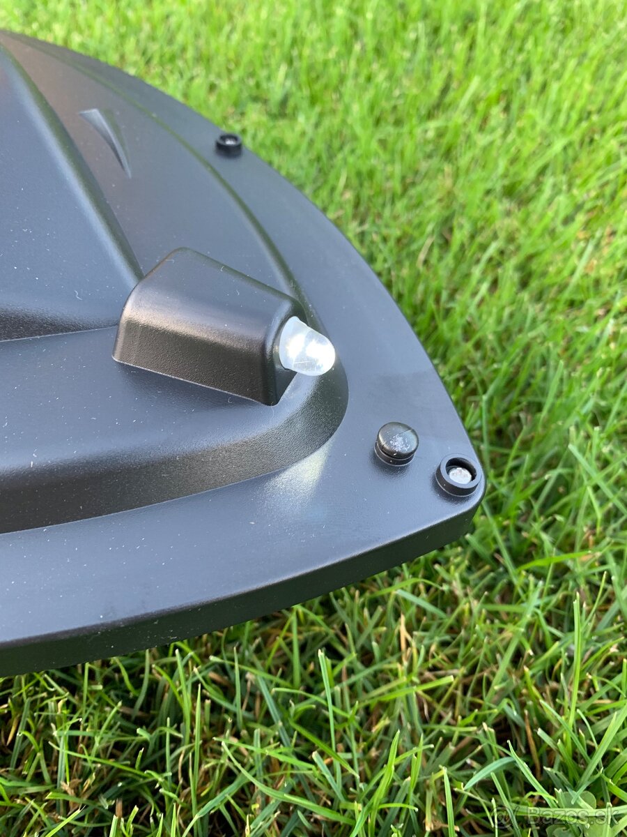 Zavážacia zakrmovacia loďka s GPS - 6