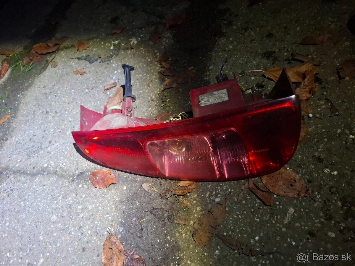 Rozpredam peugeot 807 2.0hdi Prevodovka 150eur Predné sve - 6