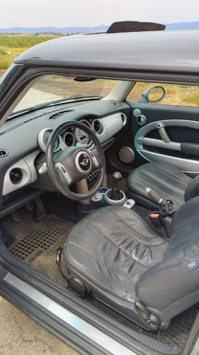 Mini Cooper R50 1.6 85kW Panorama - 6