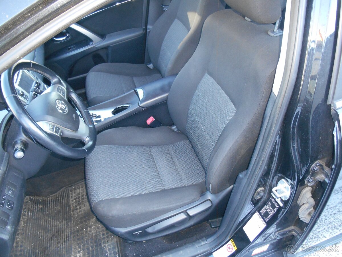 Toyota Avensis 2,2 nafta, automat - 6