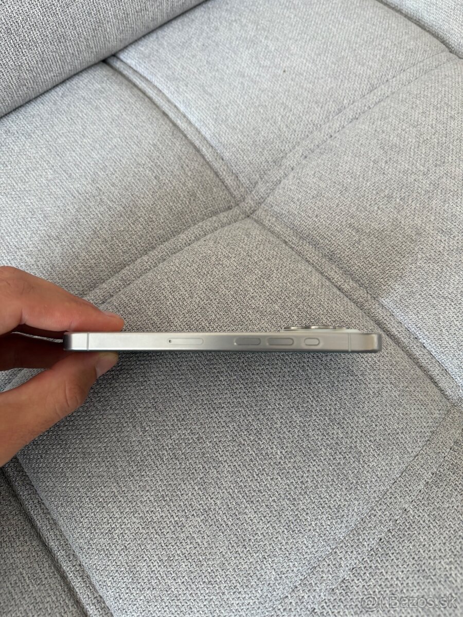 Apple iPhone 15PRO 256GB - 6