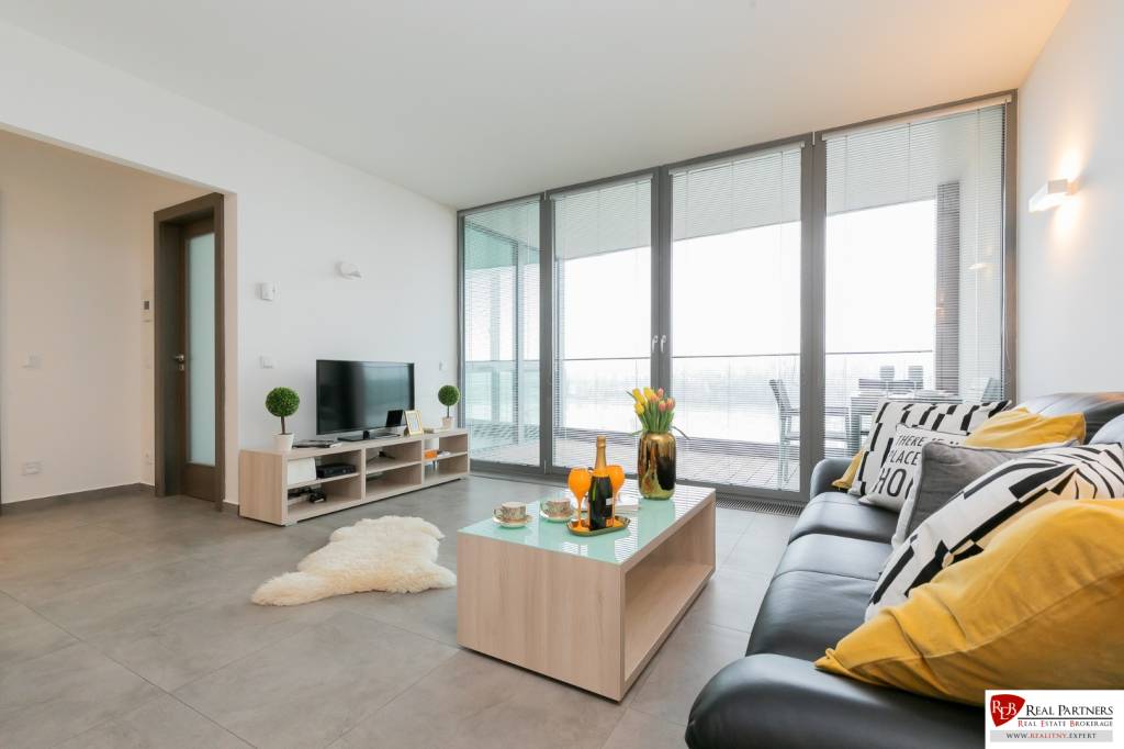 Prenájom 2 izbový byt, 77 m2, Eurovea, Pribinova ul, Staré m - 6