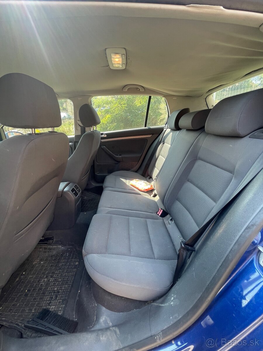 Volkswagen Golf 1.4 FSI - 6