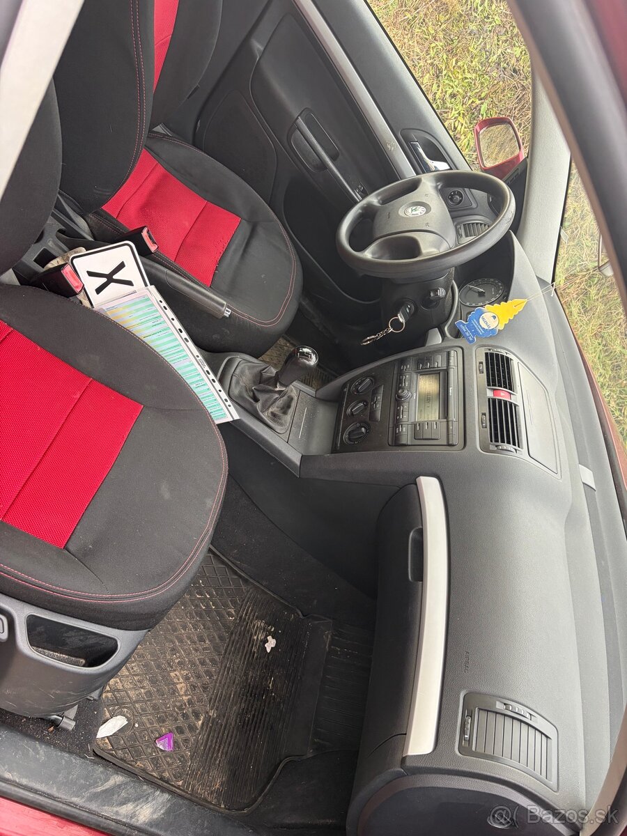 Predam Škoda Octavia 1.6 benzin - 6