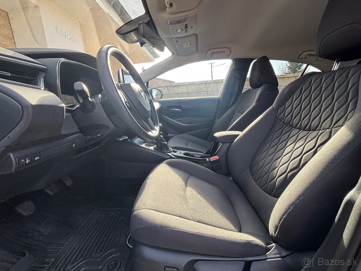 Toyota Corolla 1,5, 92 kW Style + Tech - 6