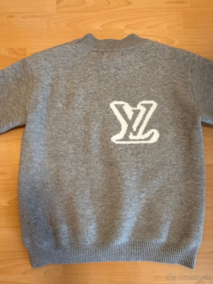 Louis Vuittom sveter - 6