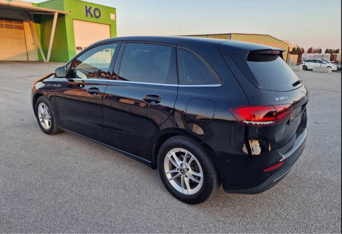 Mercedes-Benz B trieda 180 d A/T - 6