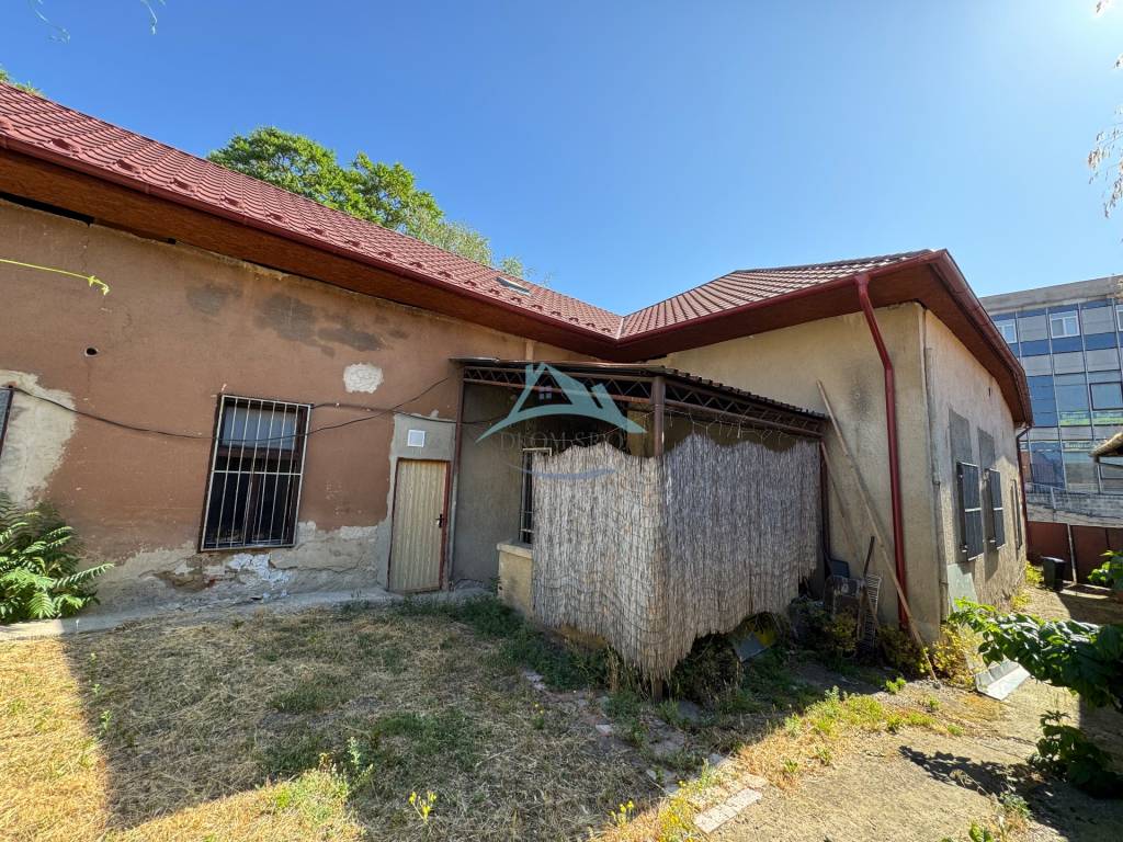 Obchodné priestory na predaj centrum mesta Šahy - 6