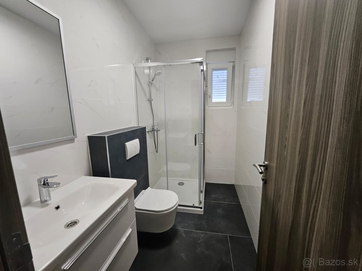 Novostavba RD s bazénom v Chorvátsku. - 6