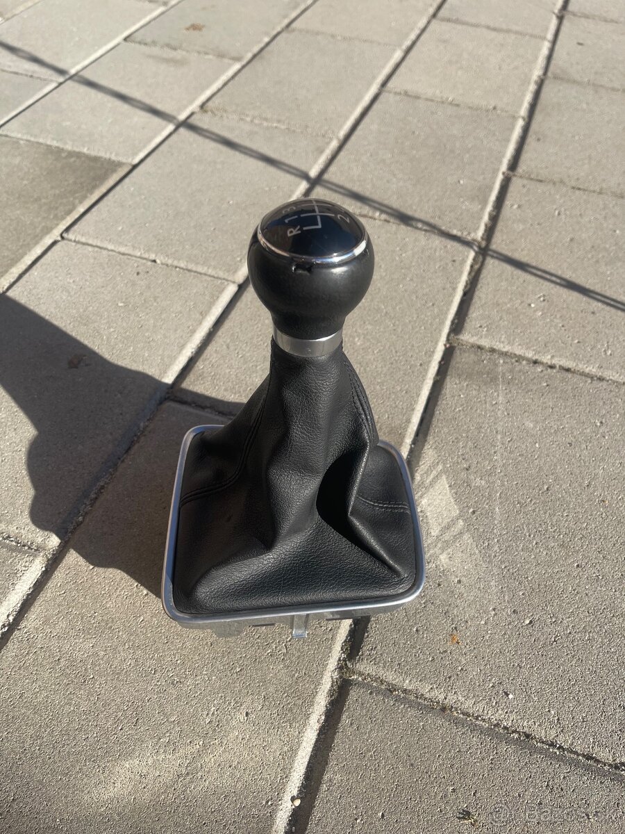 Radiaca paka VW Golf 5 Plus - 6