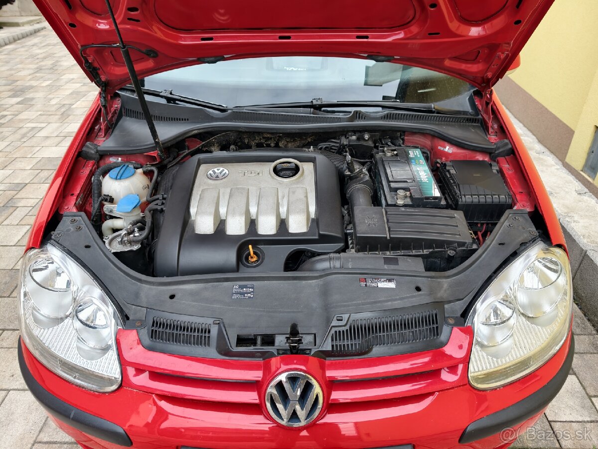 Volkswagen golf V - 6