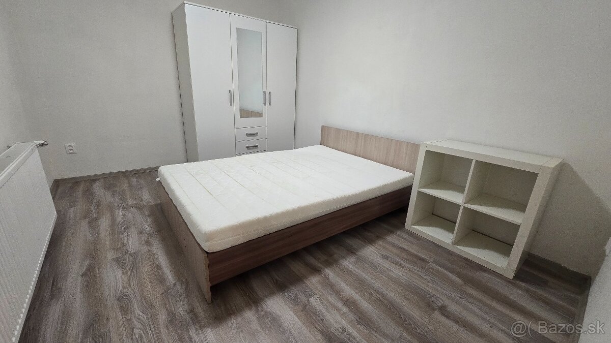 Prenájom 3-izbového bytu v Skalici, Komenského - 6