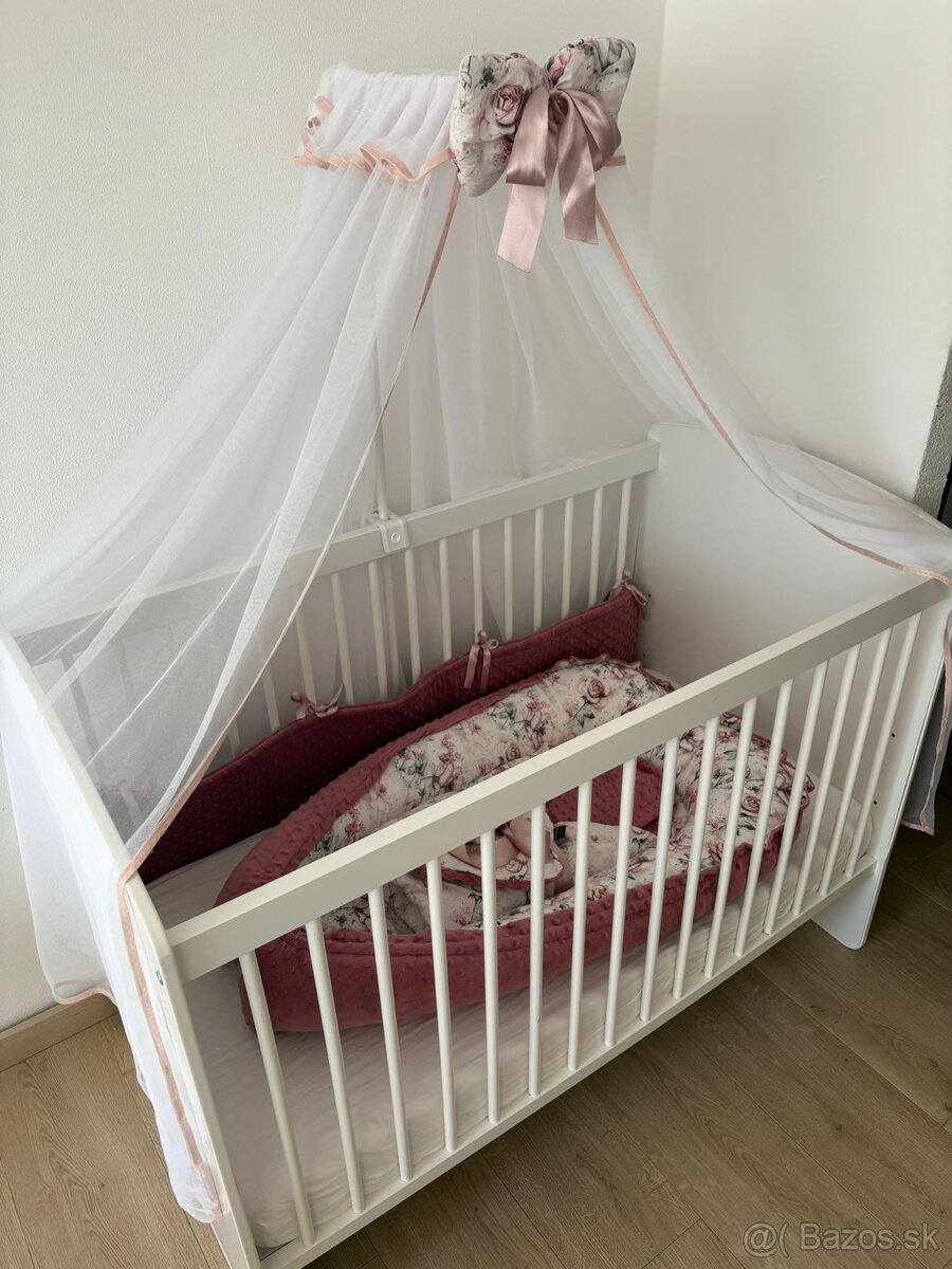 Postieľka s vybavením - 6