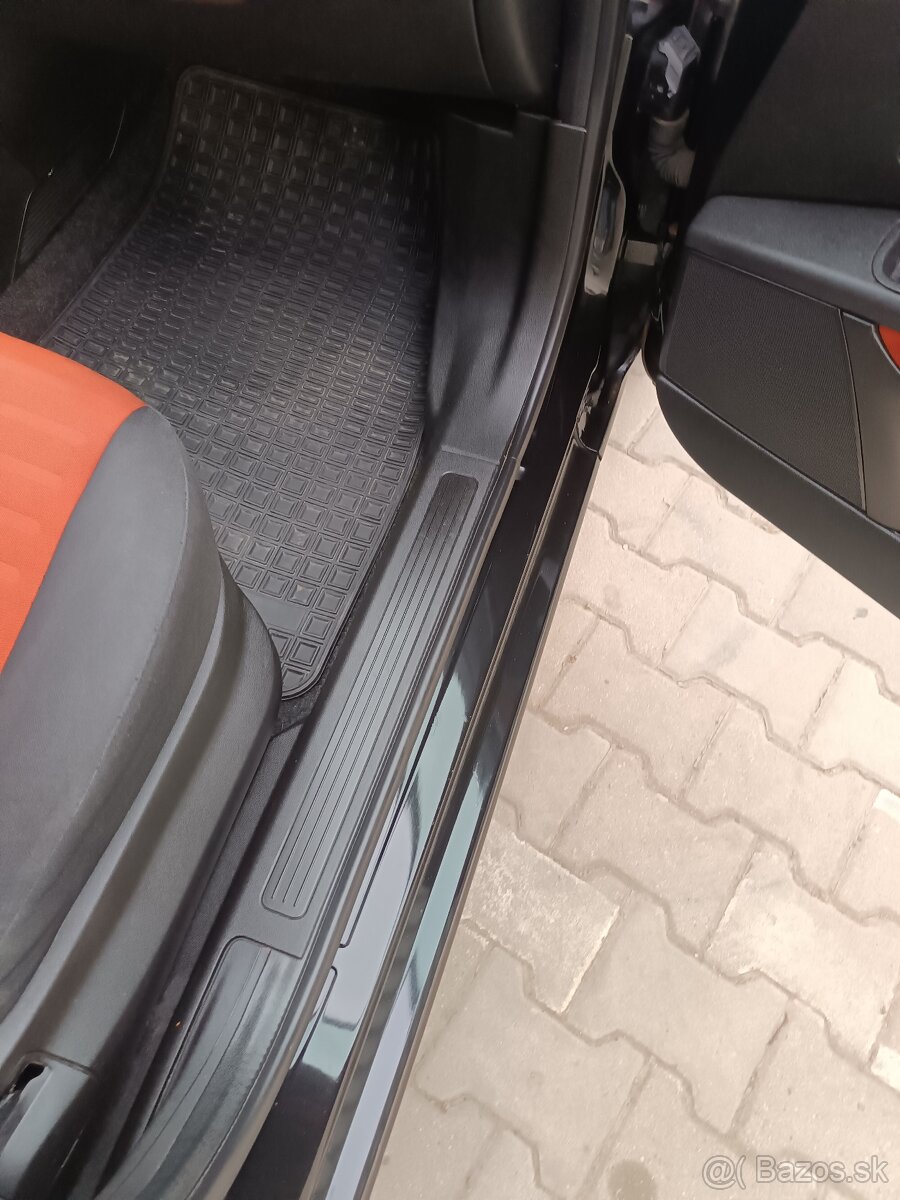 Fiat Grande Punto 1.4 benzin r.v. 2006 - 6