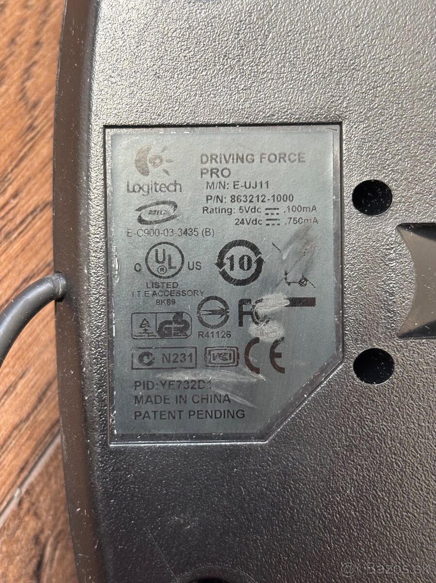 Logitech Driving Force Pro - 6