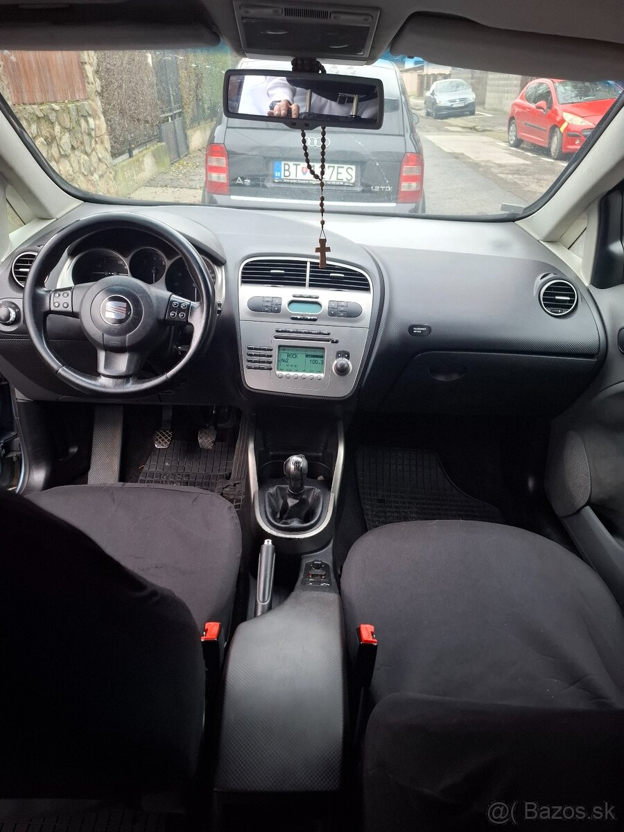 Seat Altea 1.9tdi REZERVOVANÉ - 6