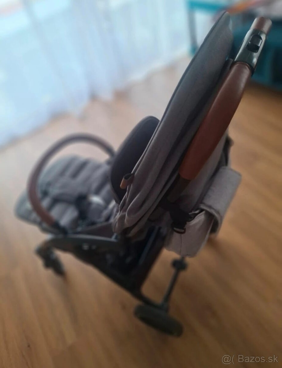 Športový kočík Petite&Mars Cross - 6