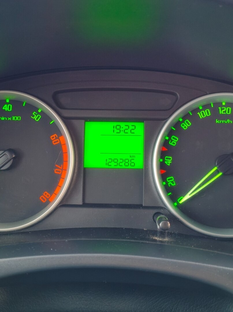 Škoda Roomster 1.6 16V MPI benzín - 6