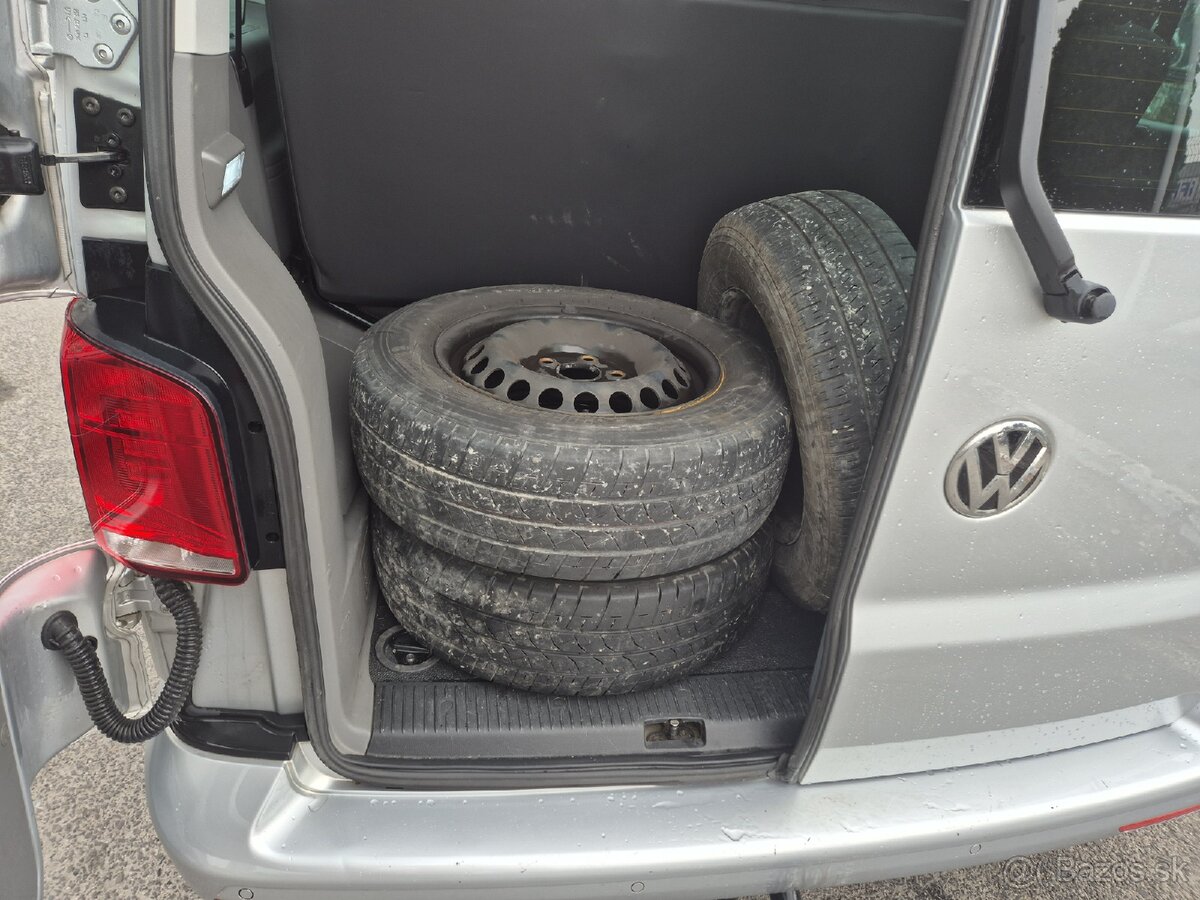 Volkswagen Caravelle 2.0 tdi T6.1 - 6