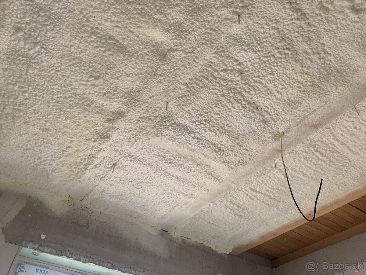 AKCIA STRIEKANÁ PENOVÁ IZOLÁCIA - 6