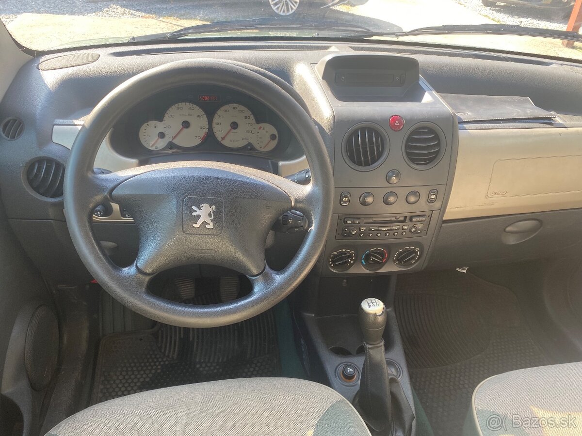 Peugeot Partner 1.4e - 6